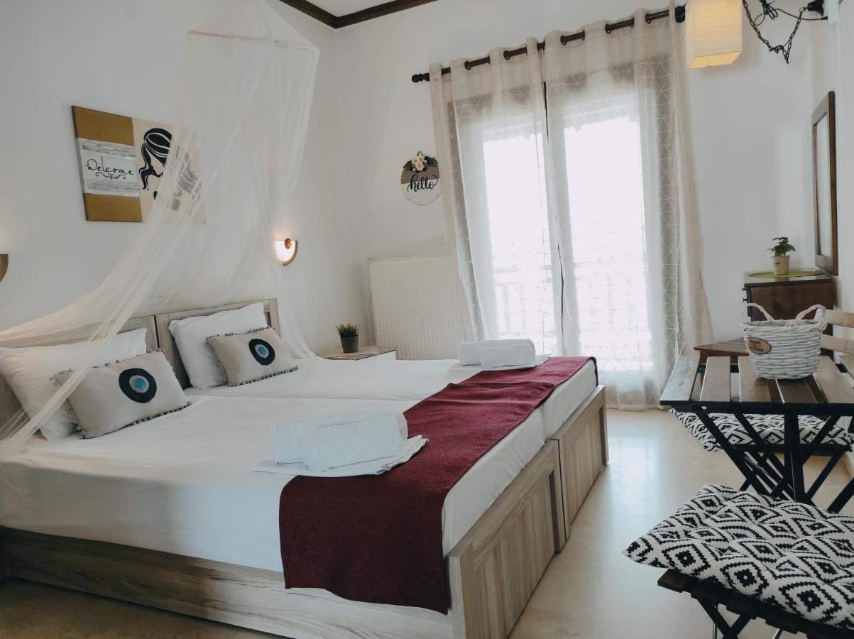 Hotel Alexandra Nea Roda Extérieur photo