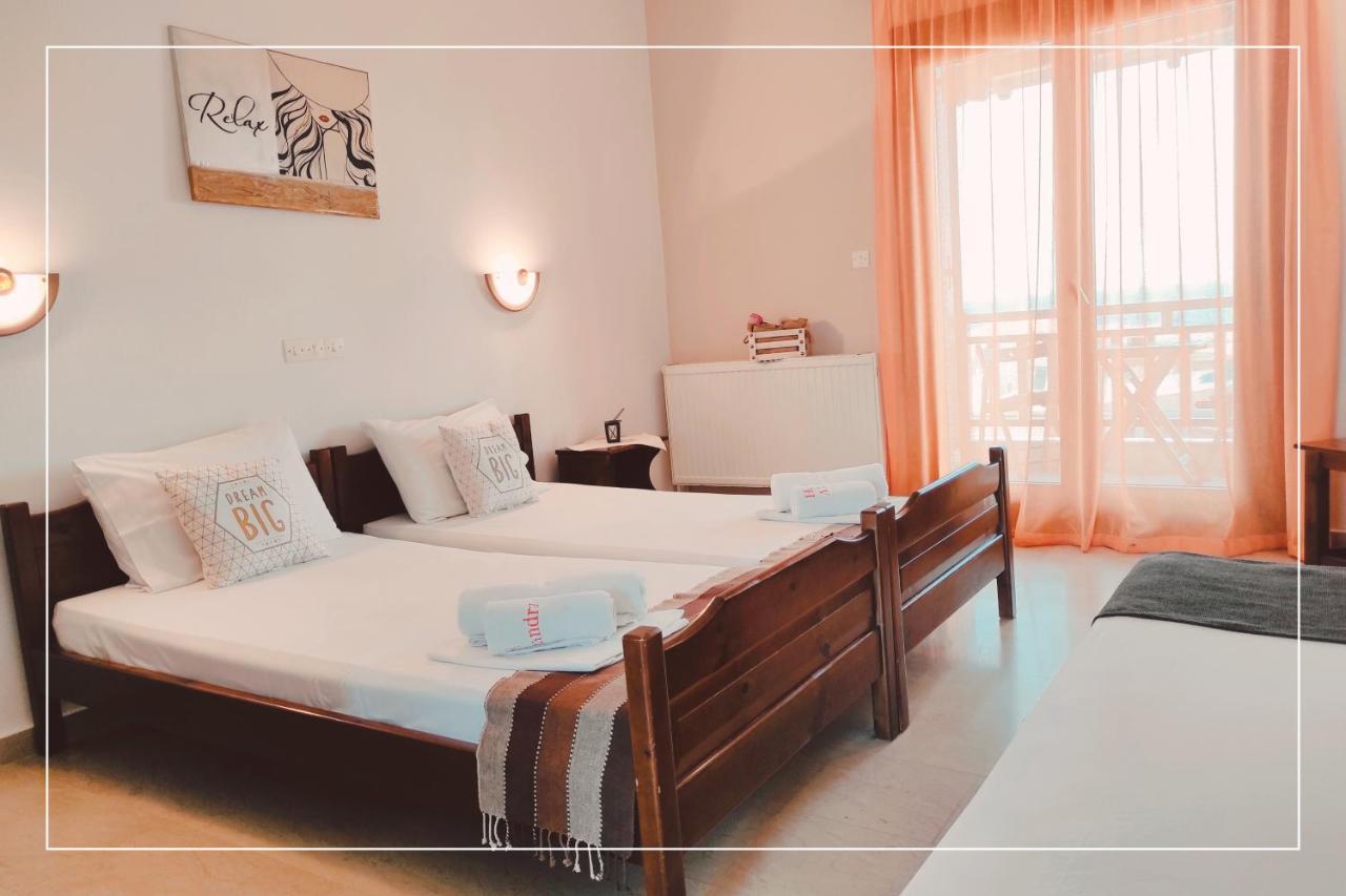 Hotel Alexandra Nea Roda Extérieur photo