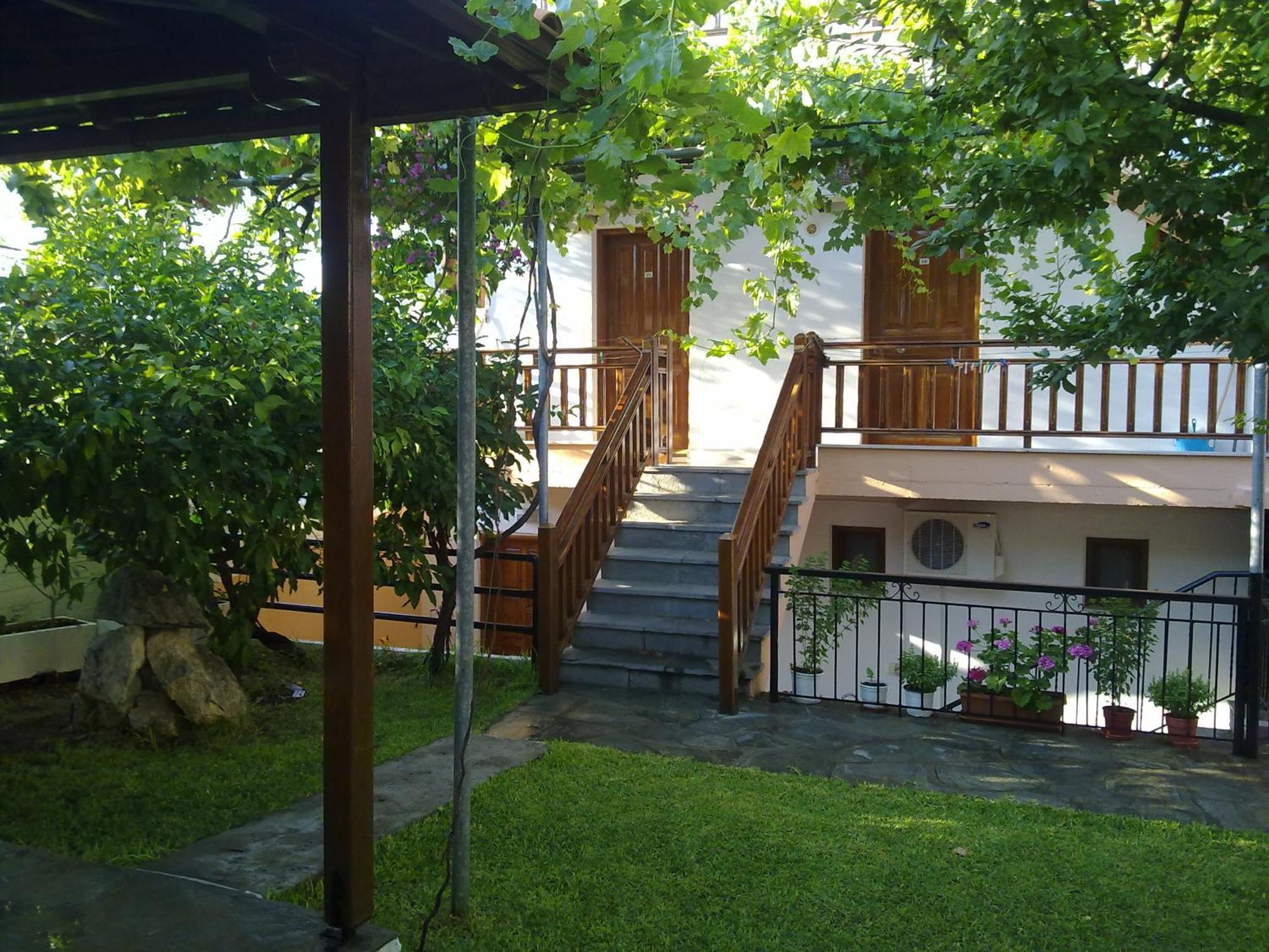 Hotel Alexandra Nea Roda Extérieur photo